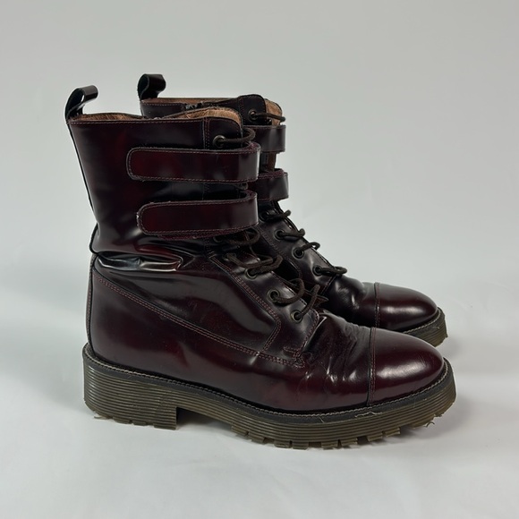 Andrea Gómez Leather Combat Boots - Picture 2 of 5